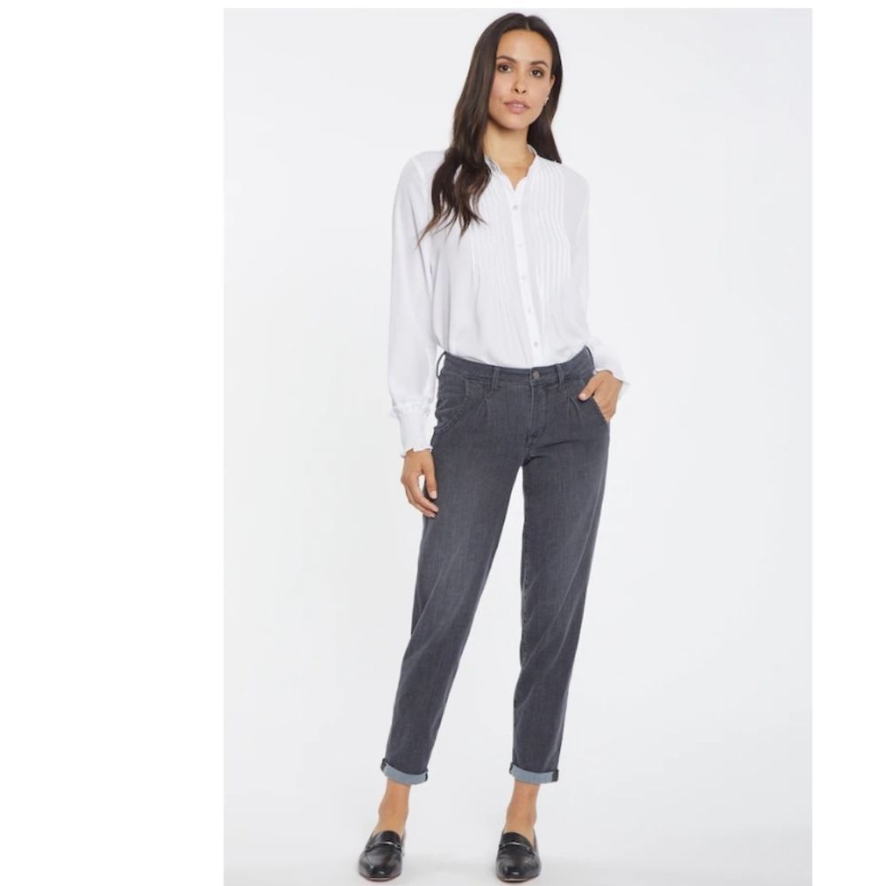 NYDJ Carrot Leg Ankle Jean Tencell Blend Gray Black Size 8